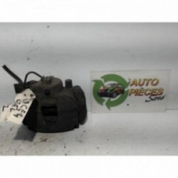 Etrier avant droit...