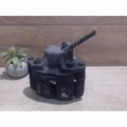 Etrier avant gauche...