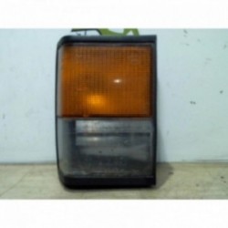 Feu arriere principal droit...