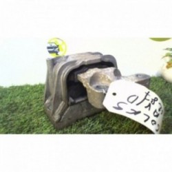 Support moteur droit...