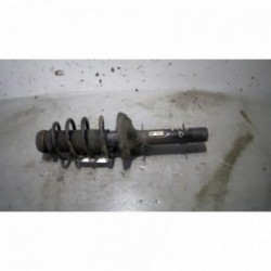 Amortisseur avant droit...