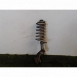 Amortisseur avant droit...