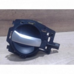 Poignee interieur arriere...