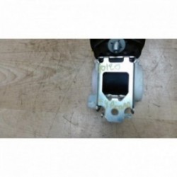 Ceinture arriere droit...