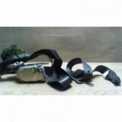 Ceinture avant gauche...