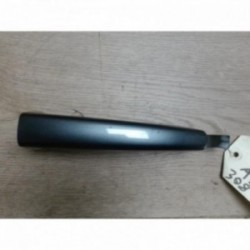 Poignee porte avant gauche...