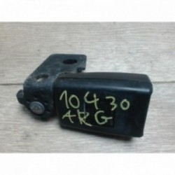 Attache ceinture arriere...