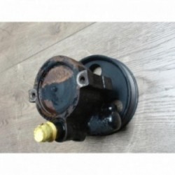 Pompe de direction RENAULT...