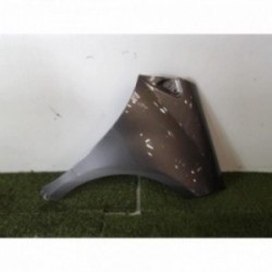 Aile avant droit MERCEDES...