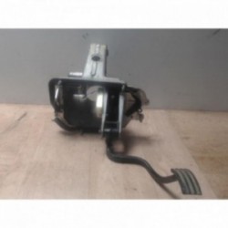 Pedalier d'accelerateur...