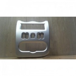 Facade autoradio DACIA...