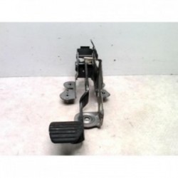 Pedalier d'embrayage...