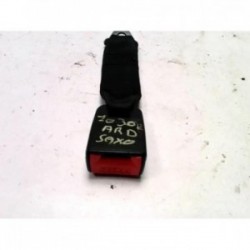 Attache ceinture arriere...