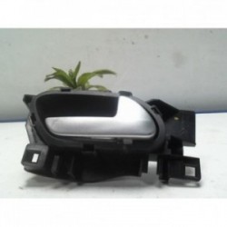 Poignee interieur arriere...