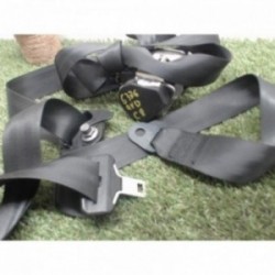 Ceinture avant droit...