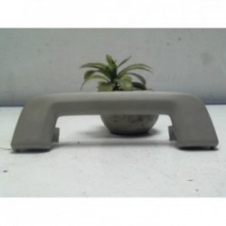 Poignee de maintien avant...