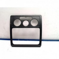 Facade autoradio VOLKSWAGEN...