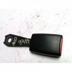 Attache ceinture avant...