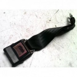 Attache ceinture arriere...