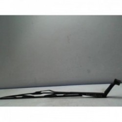 Bras essuie glace avant...