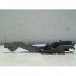 Support poignee porte avant...