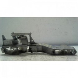 Support poignee porte avant...