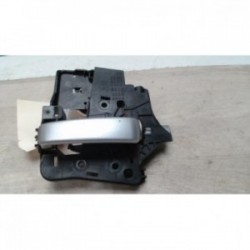 Poignee interieur arriere...