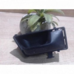 Poignee interieur avant...