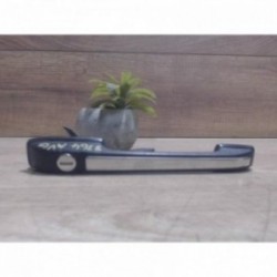 Poignee porte avant gauche...