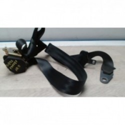 Ceinture arriere droit...