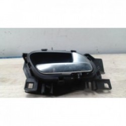 Poignee interieur arriere...