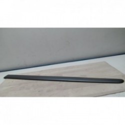 Baguette de porte avant...