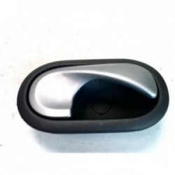 Poignee interieur arriere...