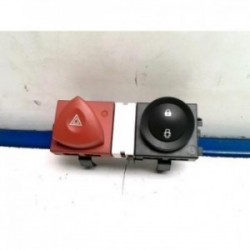 Bouton de warning RENAULT...