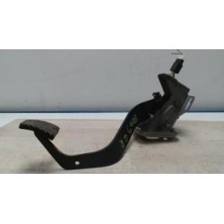 Pedalier d'embrayage...