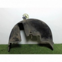 Pare boue arriere gauche...