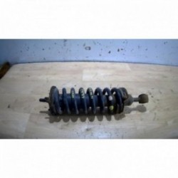 Amortisseur avant droit...