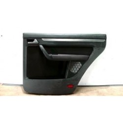 Panneau de porte arriere...