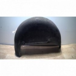 Pare boue arriere gauche...