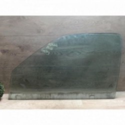Vitre avant gauche VOLKSWAGEN 