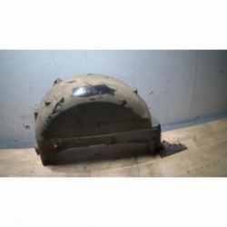 Pare boue arriere droit...