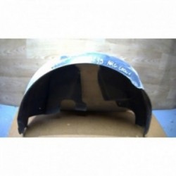 Pare boue arriere gauche...