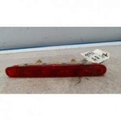 Feu arriere stop central...