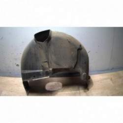 Pare boue arriere gauche...