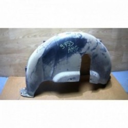 Pare boue arriere gauche...