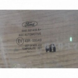 Vitre avant droit FORD...