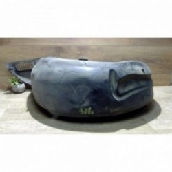 Pare boue arriere droit...