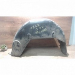 Pare boue arriere gauche...