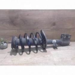 Amortisseur avant droit...