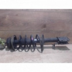 Amortisseur avant droit...